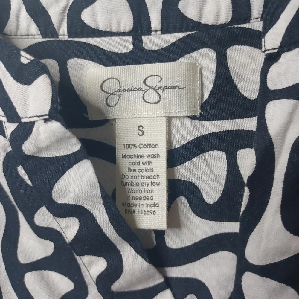 Lark+Grey stylish black